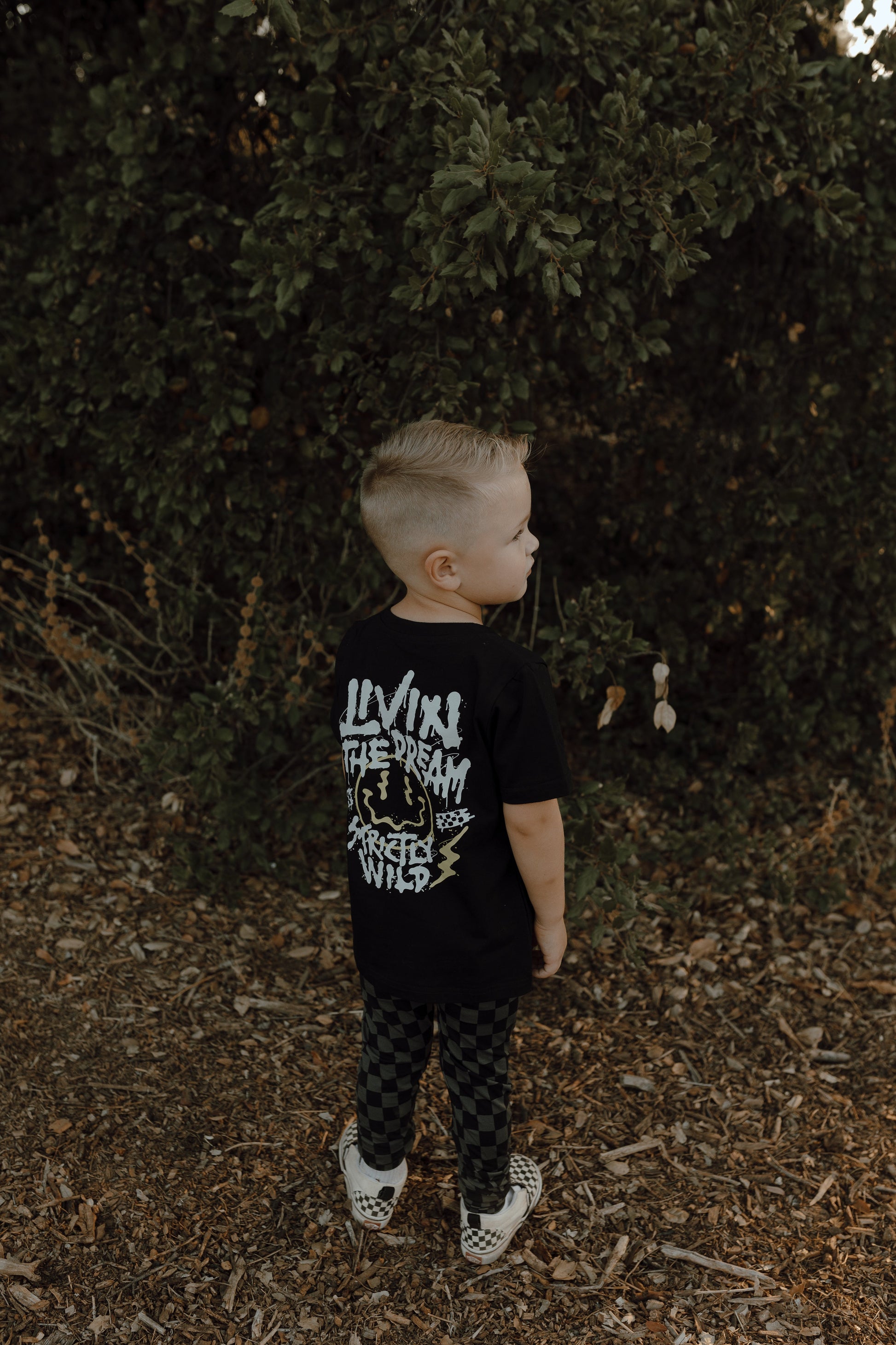 Livin The Dream T-Shirt Strictly Wild