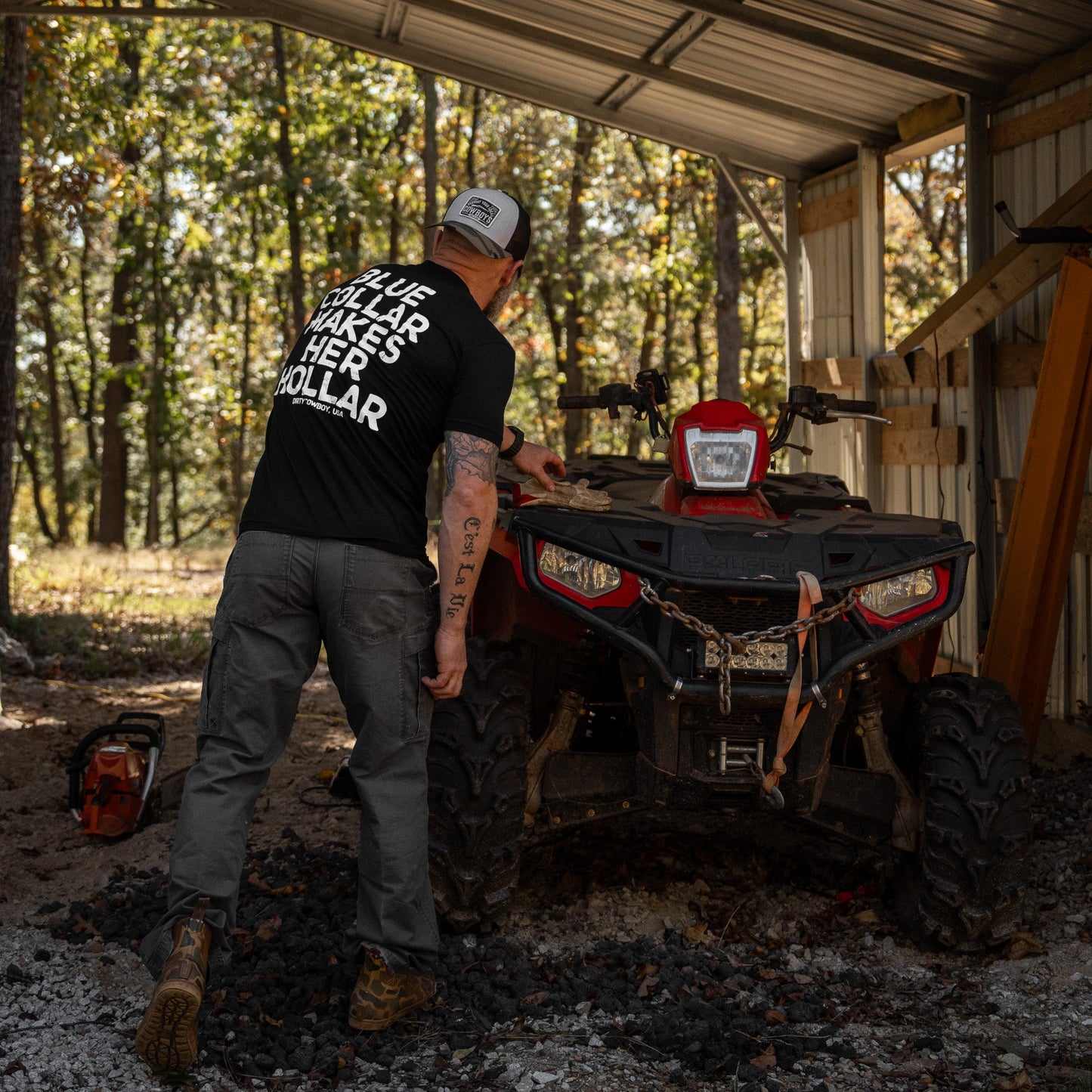 Blue Collar Makes Her Hollar Men's T-Shirt