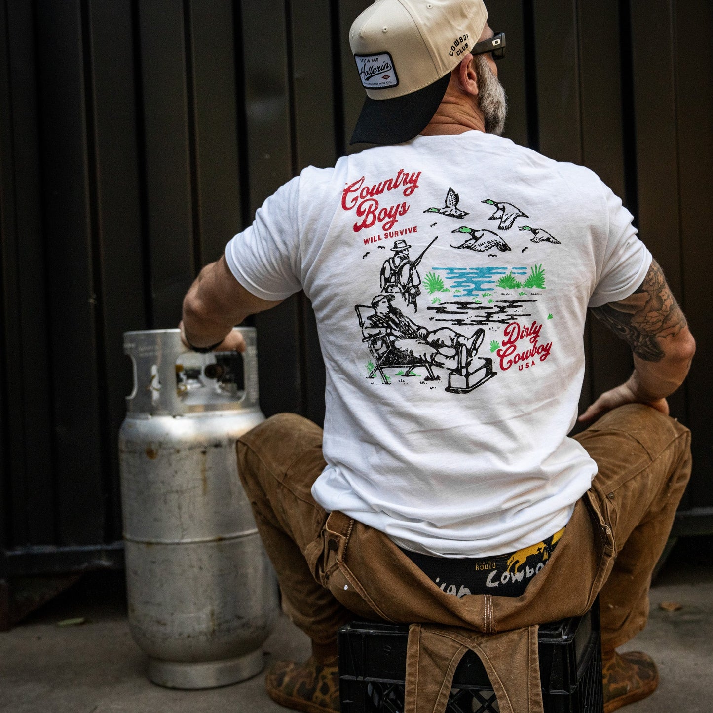 Country Boy's Will Survive Men's T-Shirt