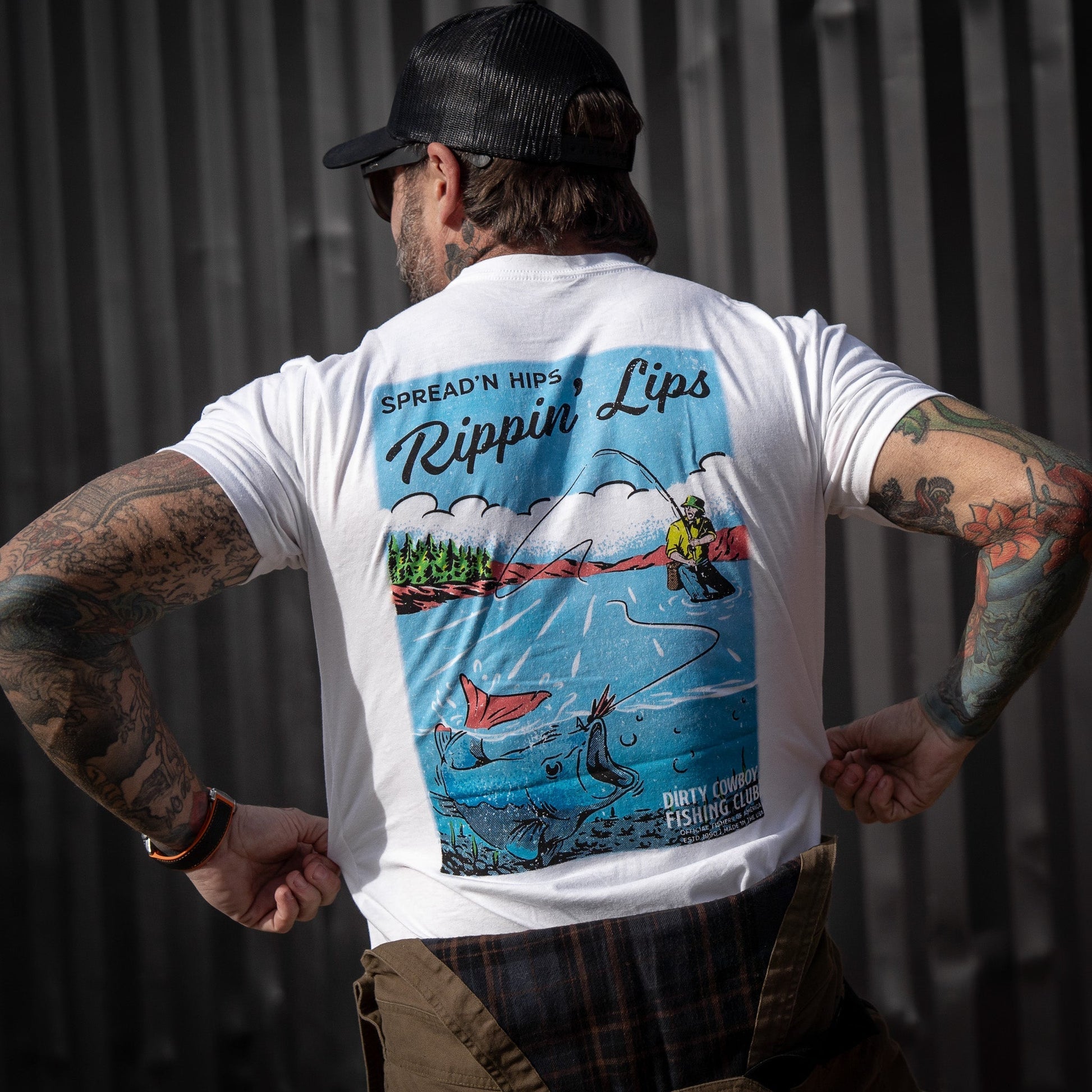 Spreadin' Hips & Rippin' Lips Fishing Club Men's T-Shirt DIRTY COWBOY MFG