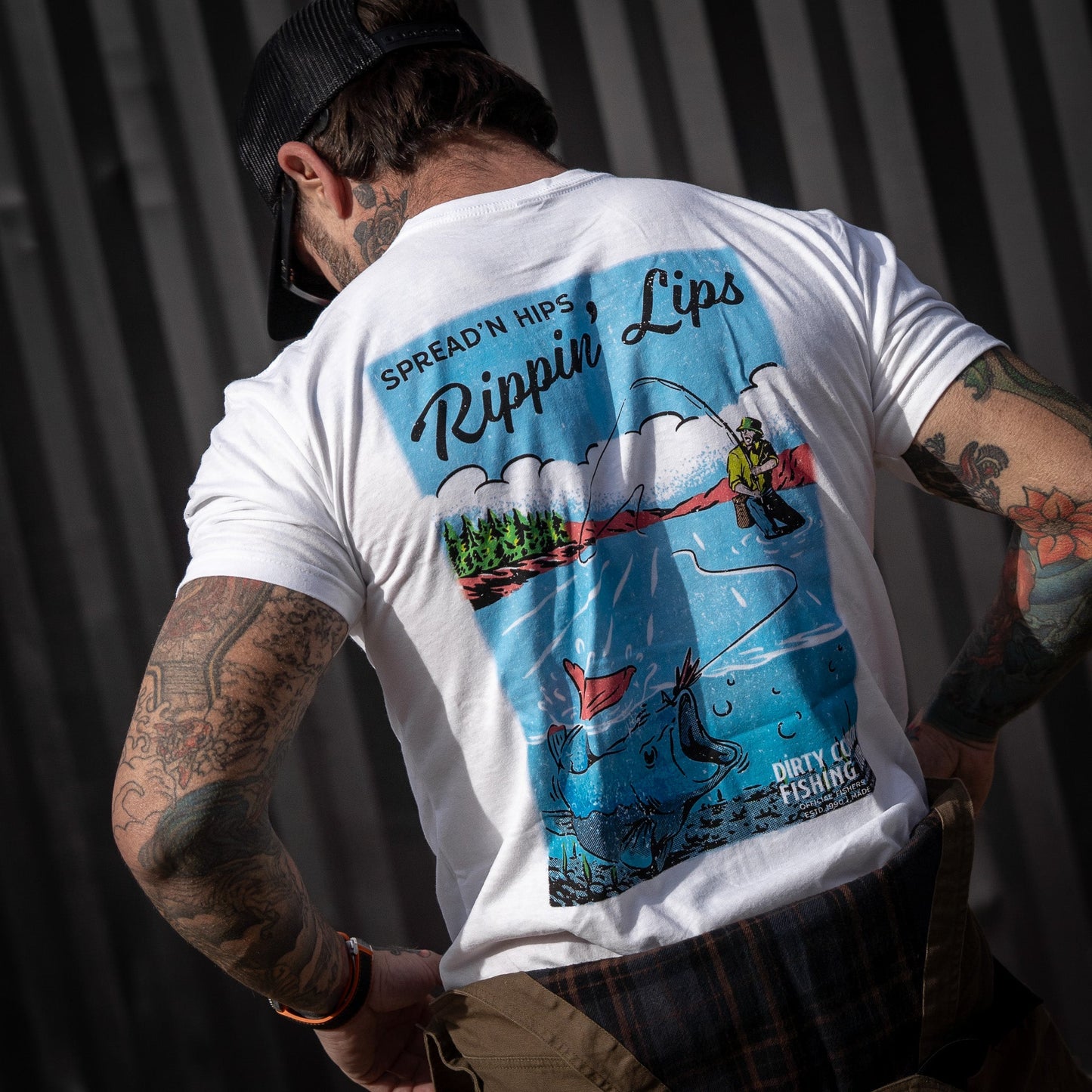 Spreadin' Hips & Rippin' Lips Fishing Club Men's T-Shirt DIRTY COWBOY MFG