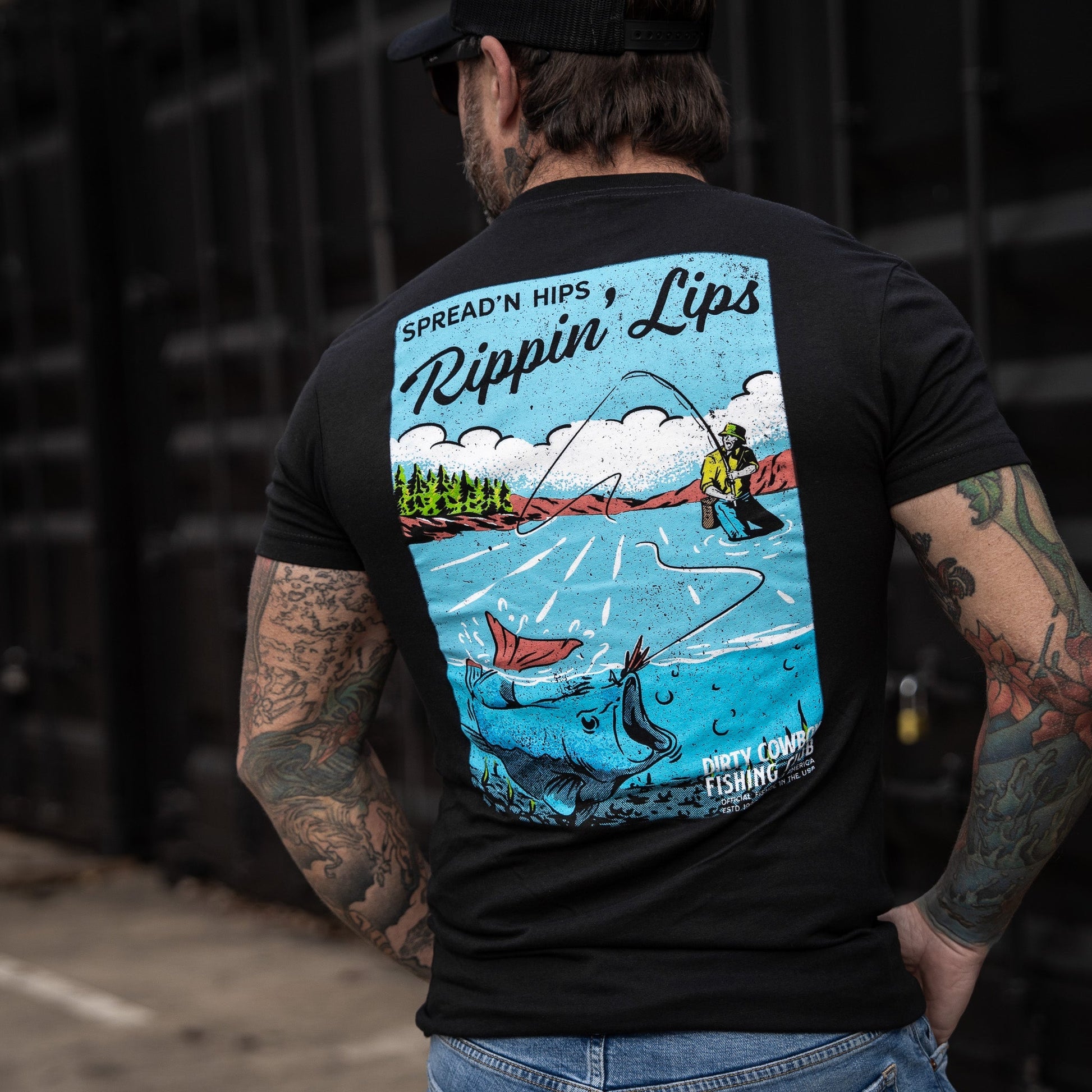Spreadin' Hips & Rippin' Lips Fishing Club Men's T-Shirt DIRTY COWBOY MFG