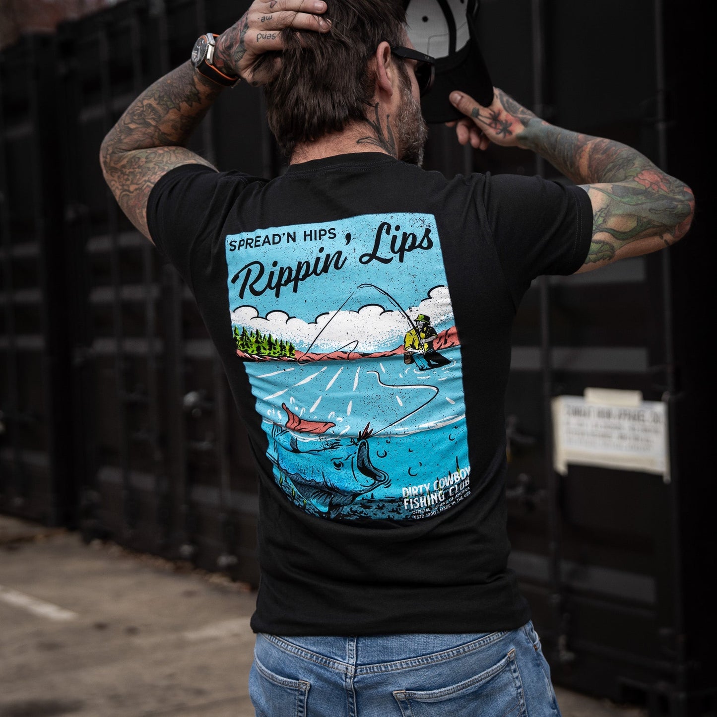 Spreadin' Hips & Rippin' Lips Fishing Club Men's T-Shirt DIRTY COWBOY MFG