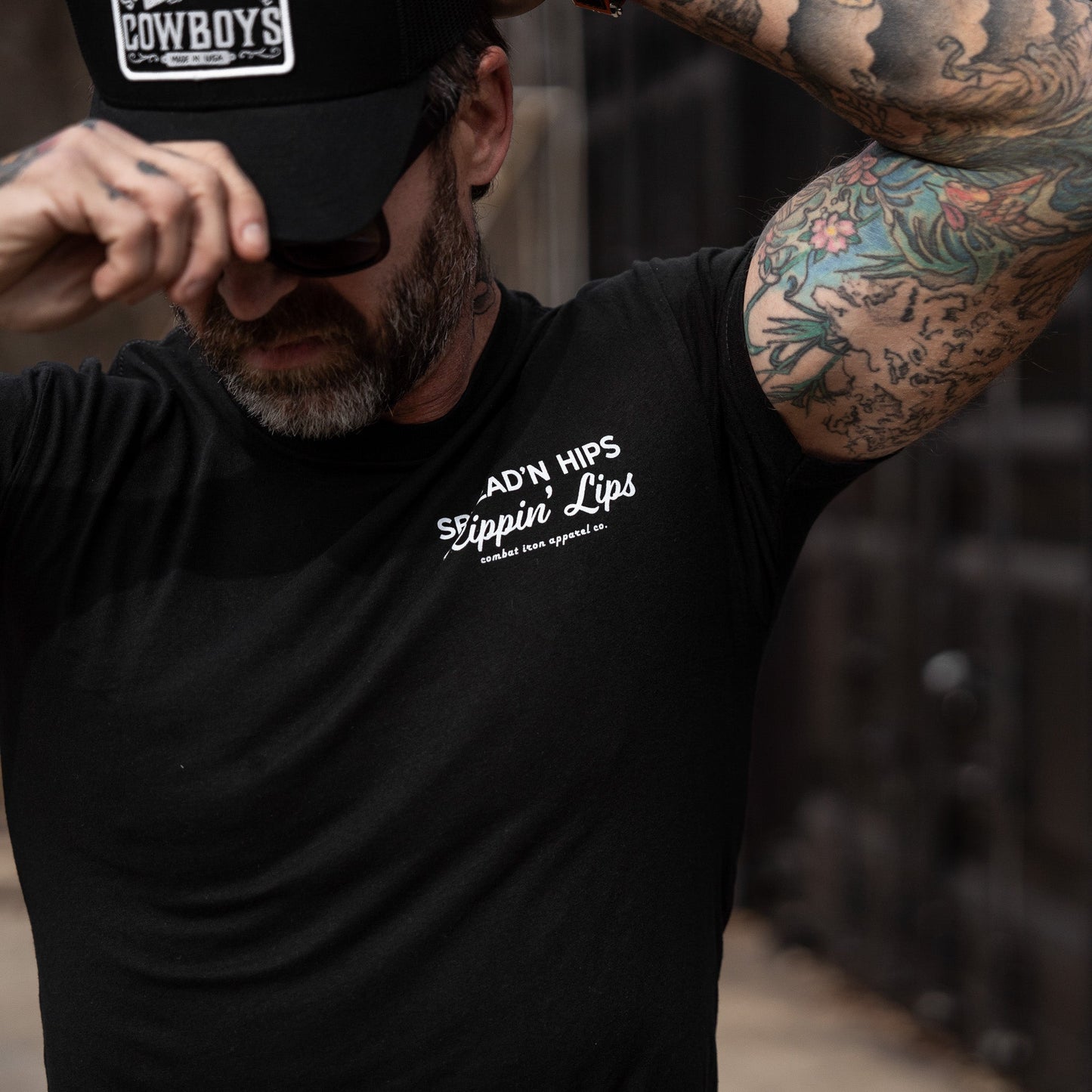 Spreadin' Hips & Rippin' Lips Fishing Club Men's T-Shirt DIRTY COWBOY MFG