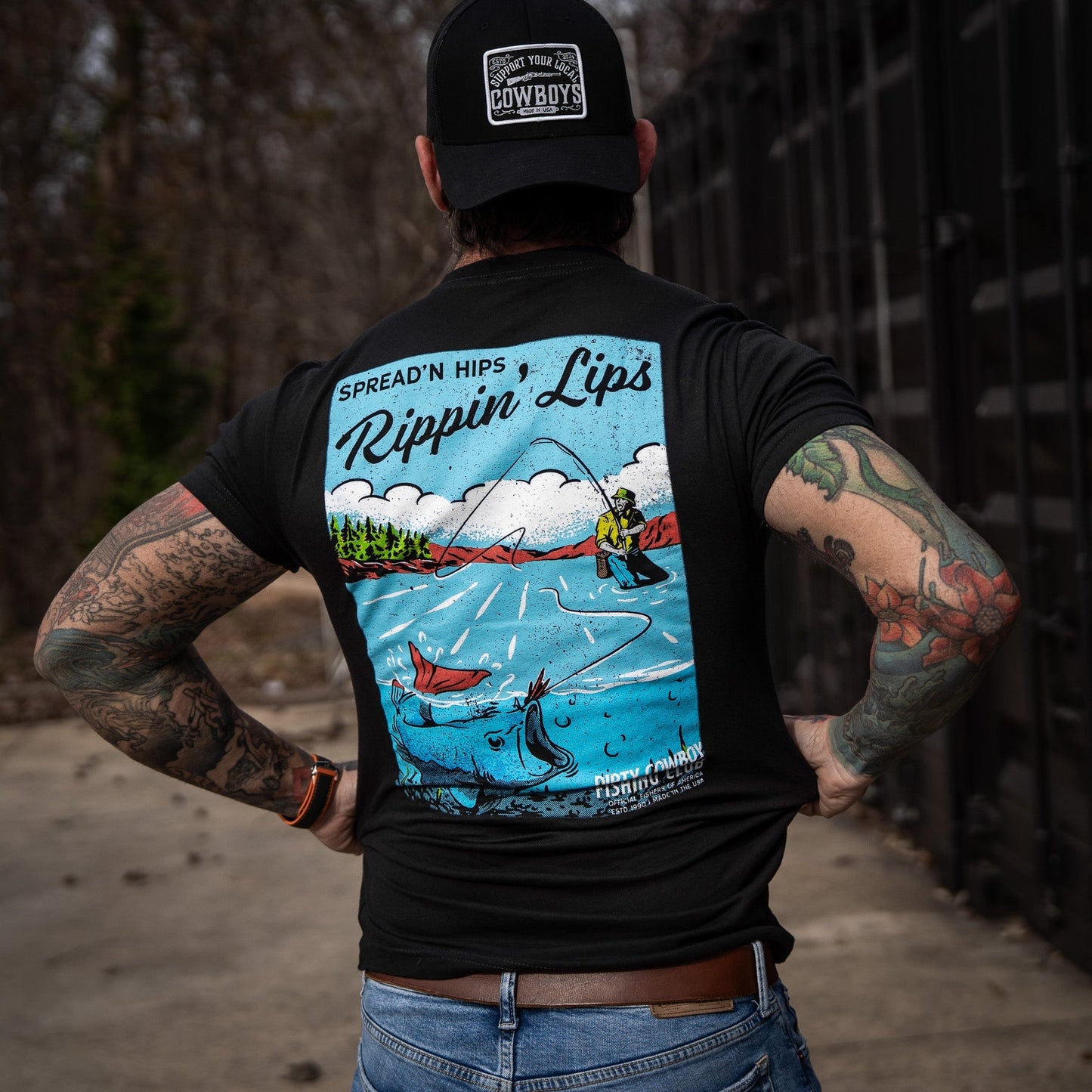 Spreadin' Hips & Rippin' Lips Fishing Club Men's T-Shirt DIRTY COWBOY MFG