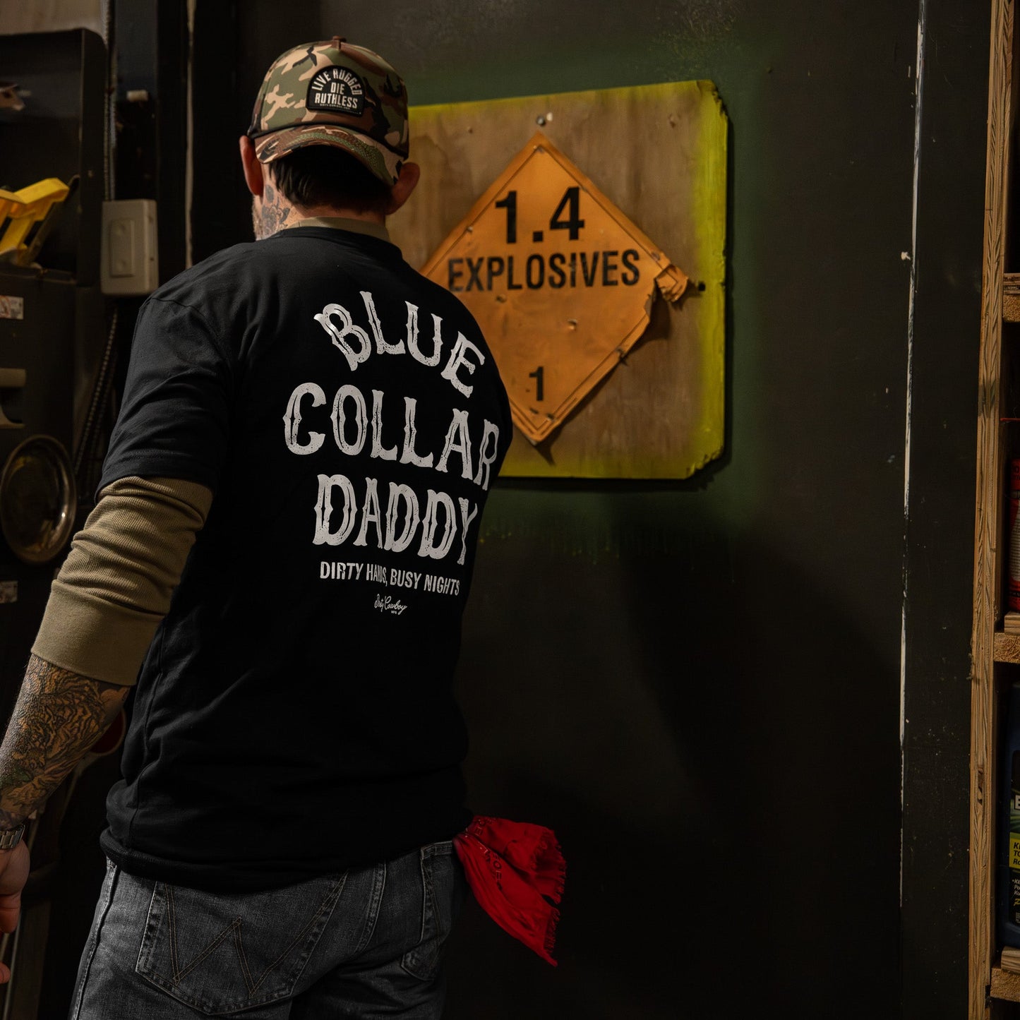 Blue Collar Daddy Men's T-Shirt
